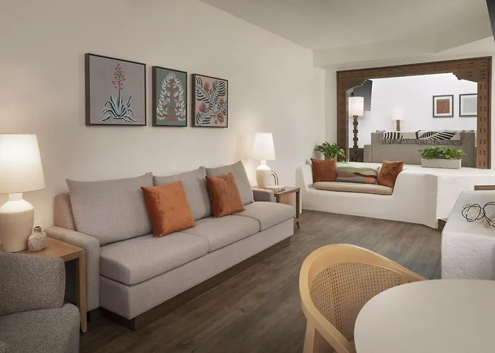 The & Spa, Curio Collection By Hilton Resort Scottsdale